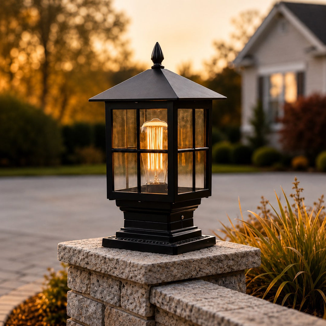 Outdoor Pillar Light Traditional Style Dual Power Aluminum Alloy Glass Waterproof LED