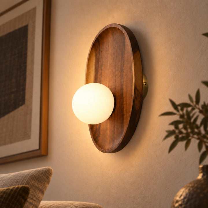 Modern Wall Light Adjustable Metal LED Lamp with Dimmable Feature for Home Decor