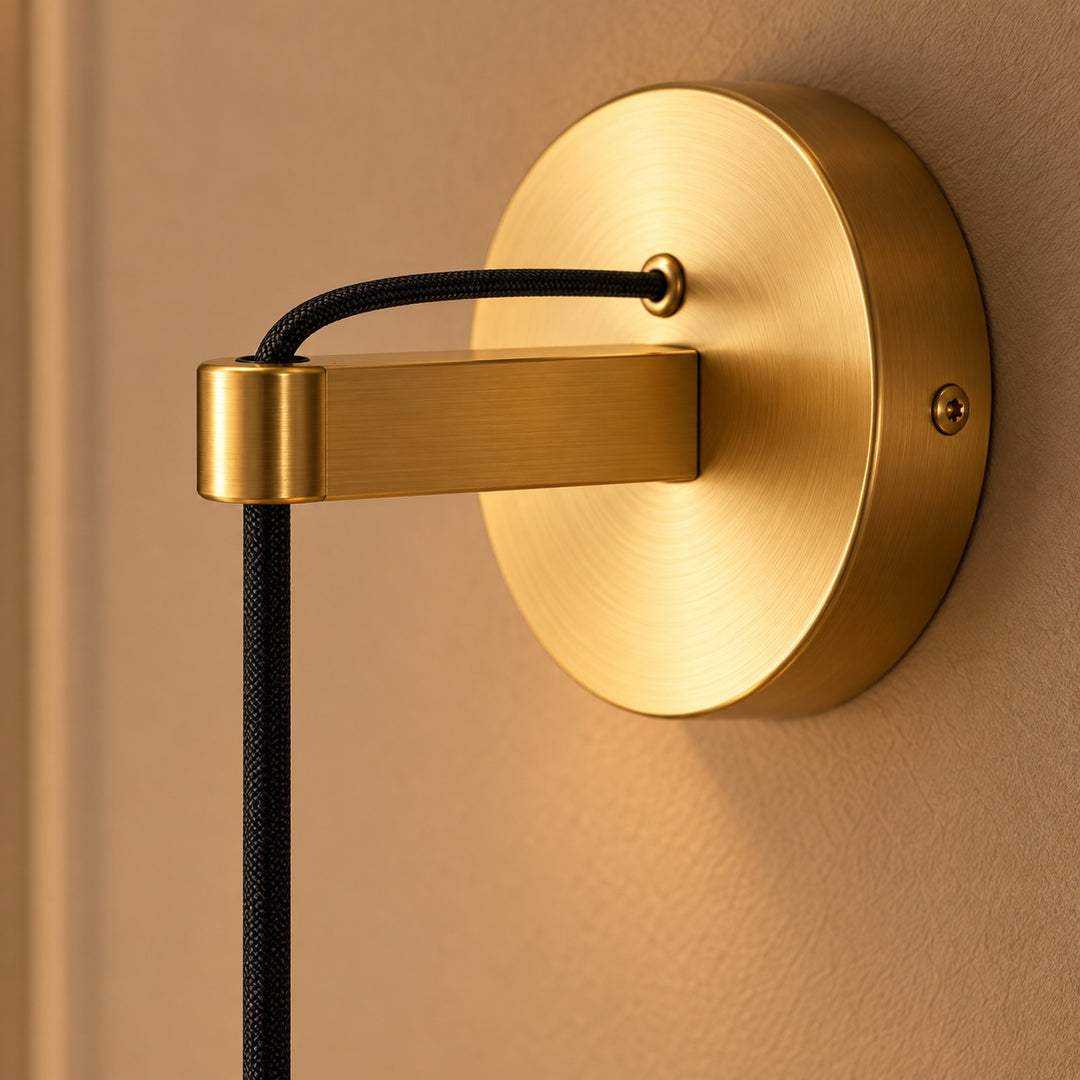 Modern Brass Wall Light Adjustable Dimmable Integrated LED Indoor Fixture