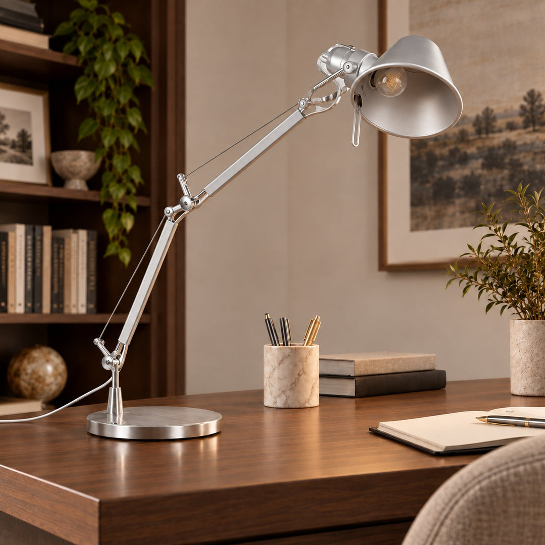 Modern Articulated Desk Lamp Adjustable Aluminum LED Light for Home Office