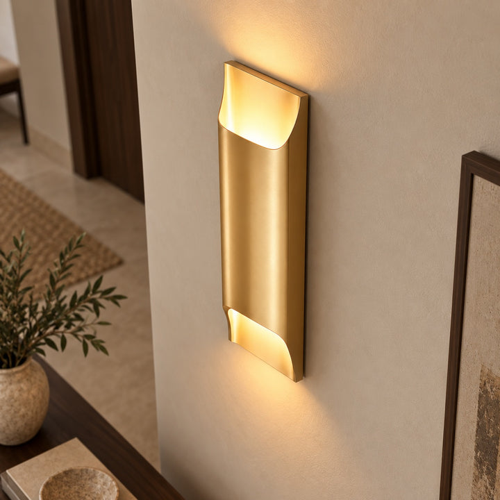 Modern Brass Wall Sconce Lighting Adjustable Metal LED Wall Lamp for Home Decor