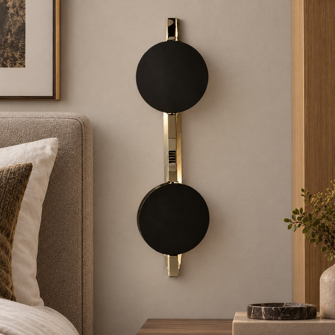 Modern Adjustable Wall Sconce Lighting Metal LED Wall Lamp with Unique Shadow Design