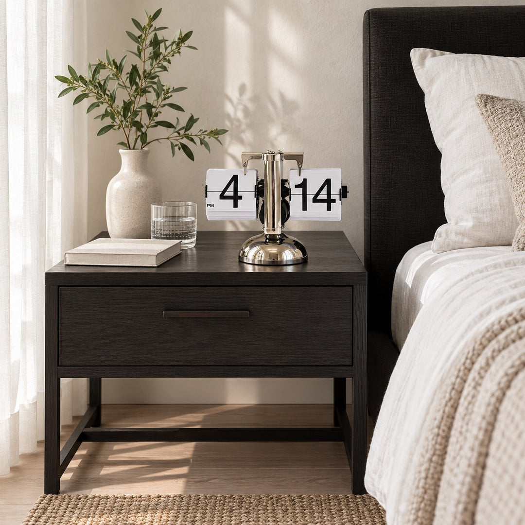 Modern Flip Clock with Stainless Steel and PVC Construction 12-Hour Time Display
