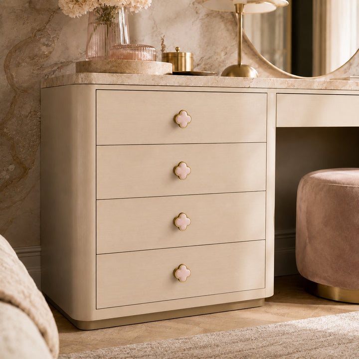 Contemporary Cabinet Knobs Leather and Brass Four-Leaf Clover Shape User-Friendly Installation