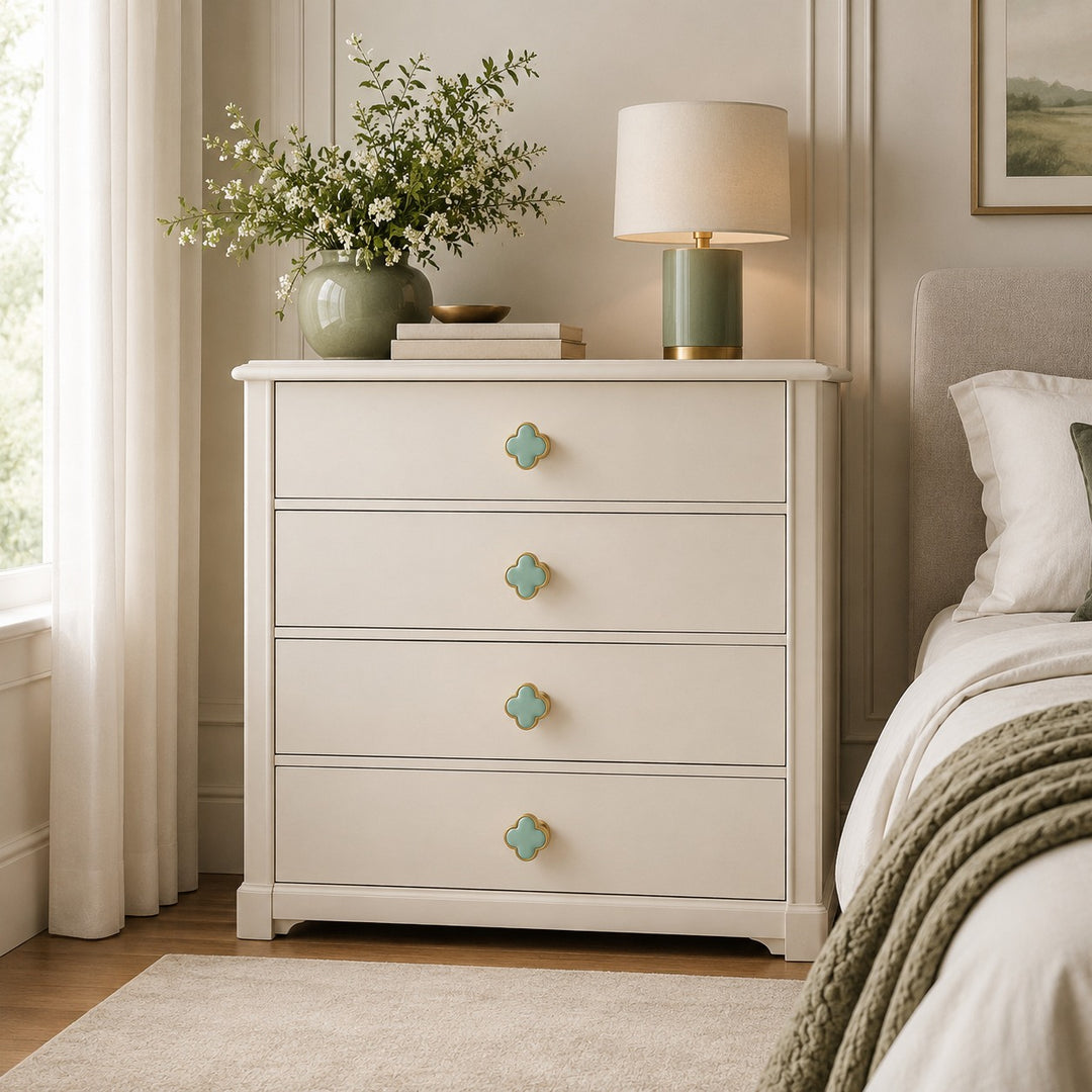 Contemporary Cabinet Knobs Leather and Brass Four-Leaf Clover Shape User-Friendly Installation