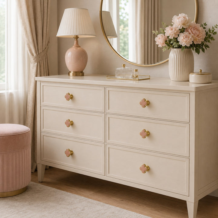 Contemporary Cabinet Knobs Leather and Brass Four-Leaf Clover Shape User-Friendly Installation