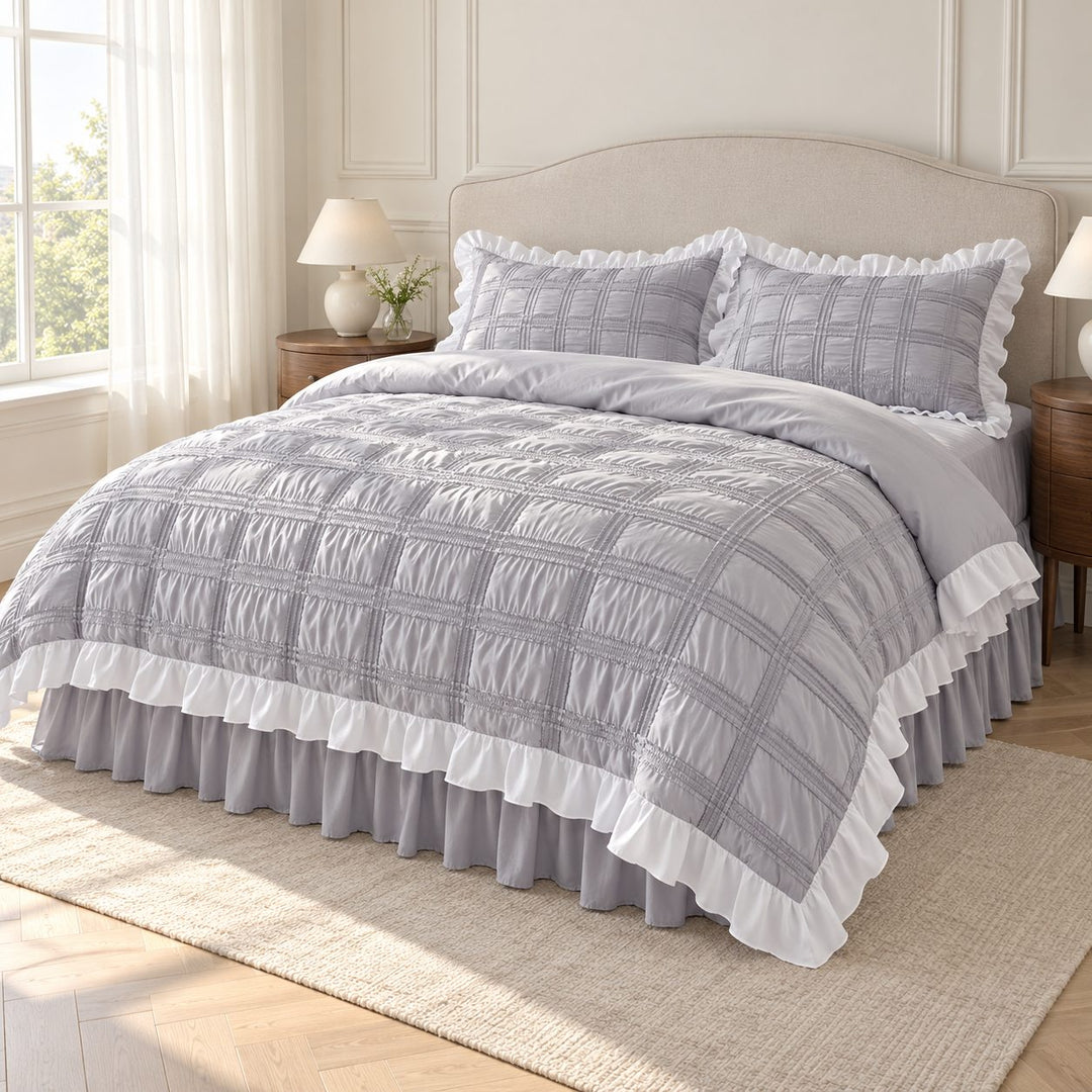 Kawaii Ruffle Bedding Set Soft Polyester Duvet Cover with Bed Skirt and Pillow Cases
