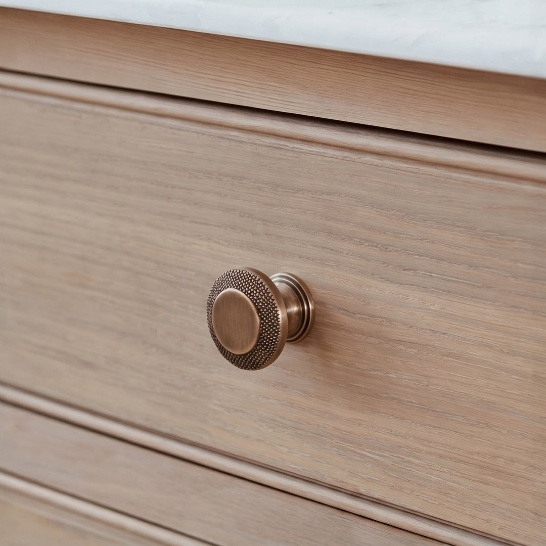Modern Cabinet Hardware Set Solid Brass Textured Edge Cabinet Knobs and Drawer Pulls for Kitchen