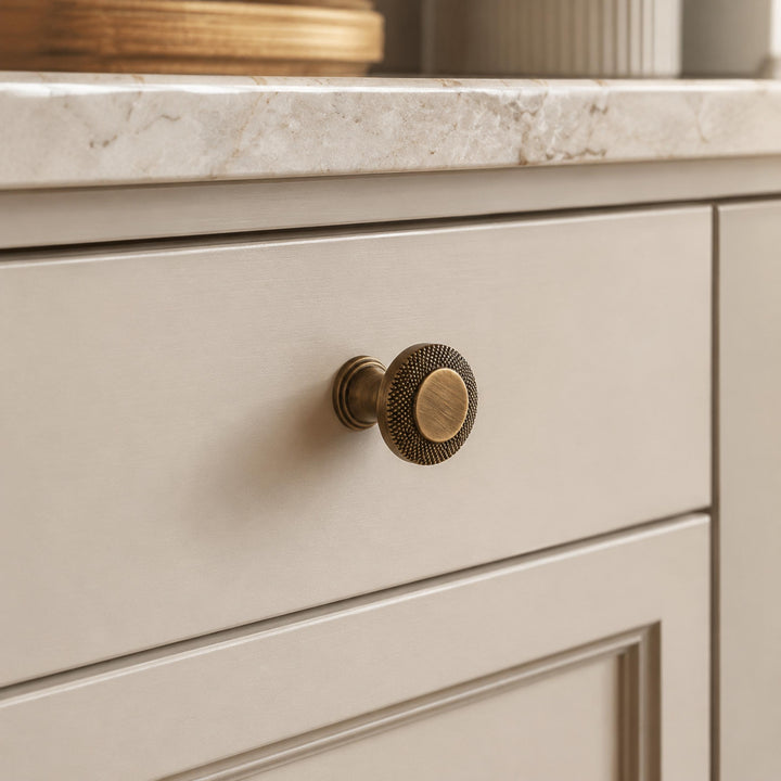Modern Cabinet Hardware Set Solid Brass Textured Edge Cabinet Knobs and Drawer Pulls for Kitchen