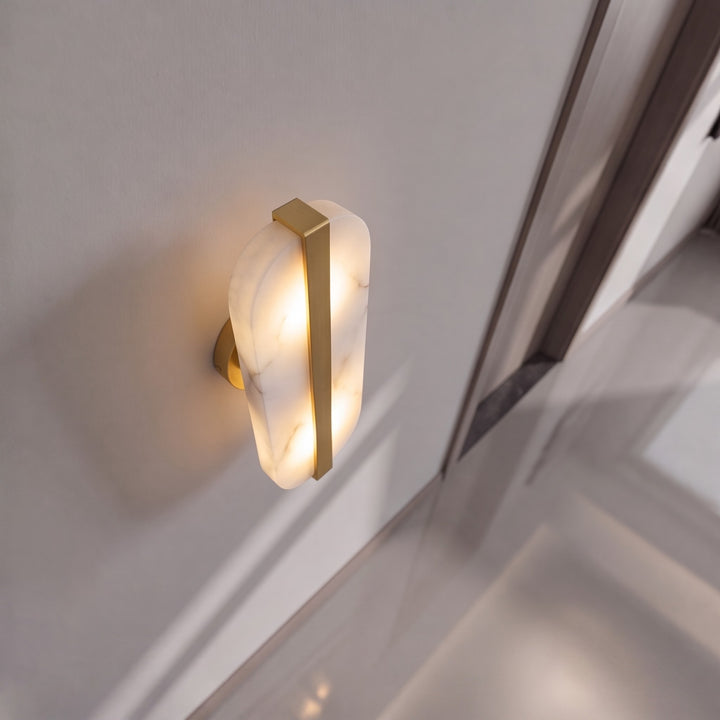Modern Wall Light Alabaster Stone Brass Wall Mounted LED Sconce for Minimalist Interiors