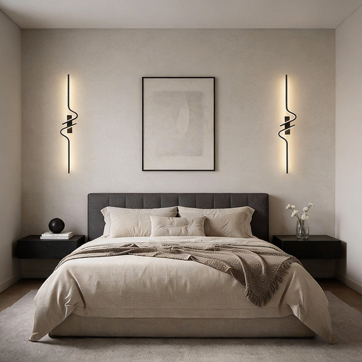 Modern Curved Wall Sconce Adjustable LED Wall Light Black Aluminum Three Color Temperatures 2