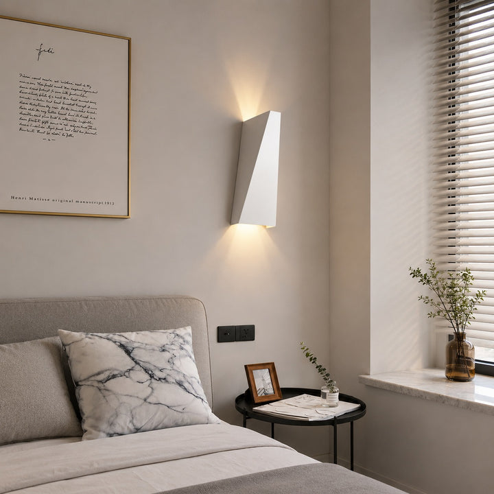 Modern LED Wall Light Up and Down Fixture Aluminum 10W Dimmable for Indoor Use