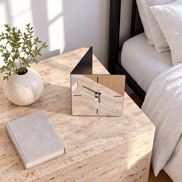 Modern Square Desk Clock Stainless Steel Analog Quartz Movement Minimalist Design 13cm 18cm