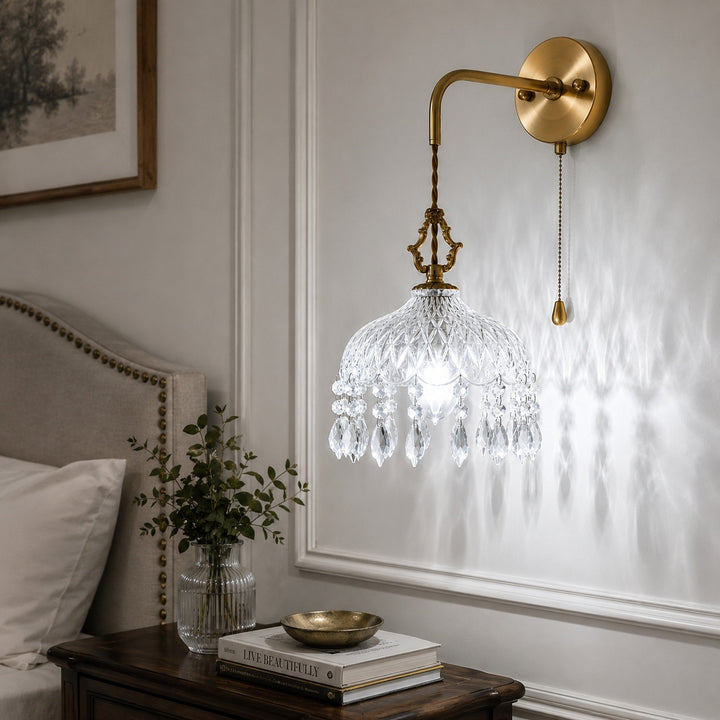 Vintage-Inspired Wall Light Copper Wall Sconce with Intricate Glass Design LED 90-260V