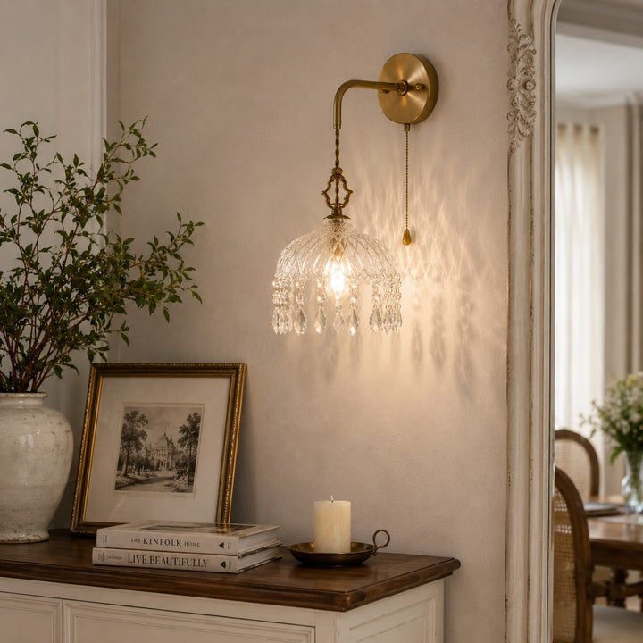 Vintage-Inspired Wall Light Copper Wall Sconce with Intricate Glass Design LED 90-260V