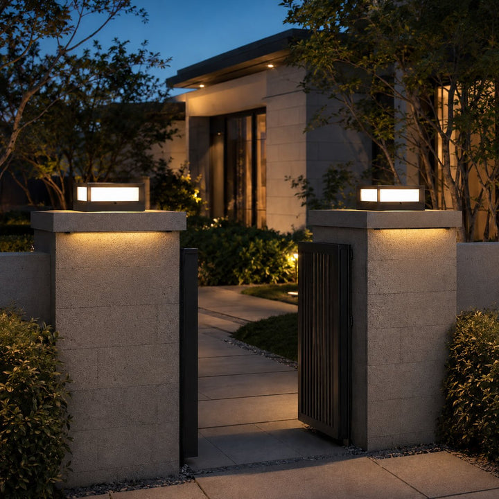 Modern Solar Garden Lights Outdoor Pillar Design Waterproof Aluminum LED 3200K