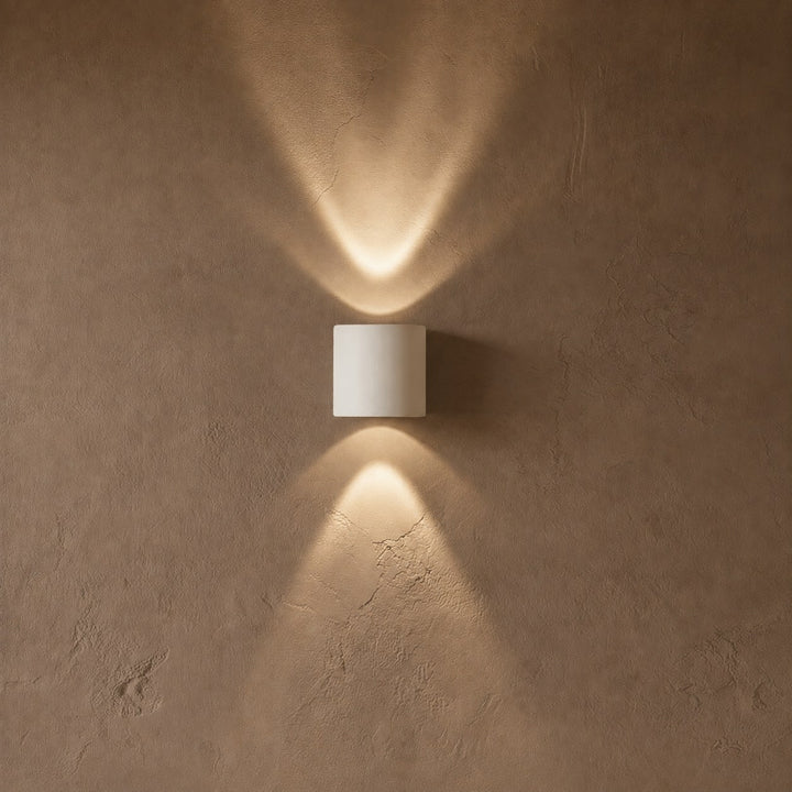 Modern Wall Light Waterproof Aluminum Up-and-Down LED Sconce for Indoor Outdoor Use