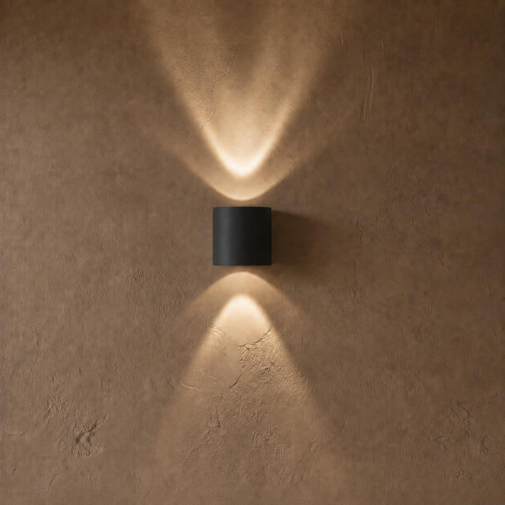 Modern Wall Light Waterproof Aluminum Up-and-Down LED Sconce for Indoor Outdoor Use