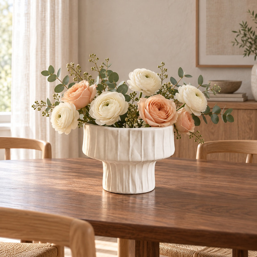 Modern Mini Pedestal White Ceramic Vase for Dried Flowers Decorative Accent 15 cm