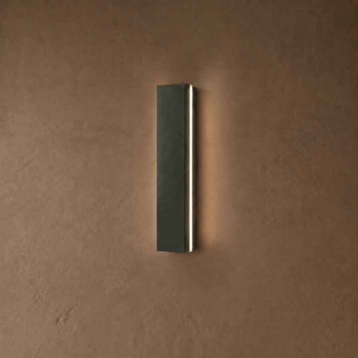 Minimalist Outdoor Wall Light Wall Mounted Aluminum LED Adjustable Color Temperature Weather-Resistant