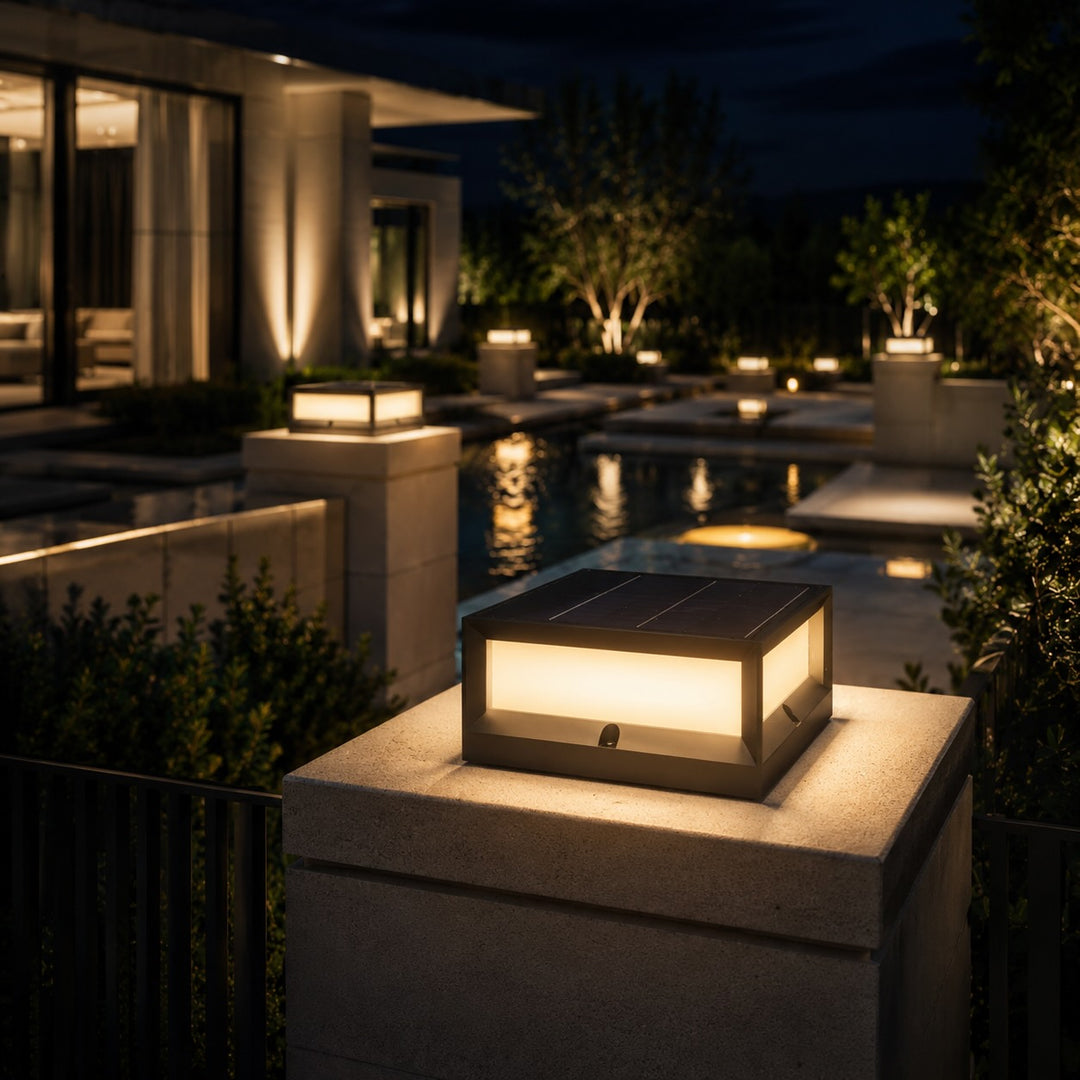 Modern Solar Garden Lights Outdoor Pillar Design Waterproof Aluminum LED 3200K