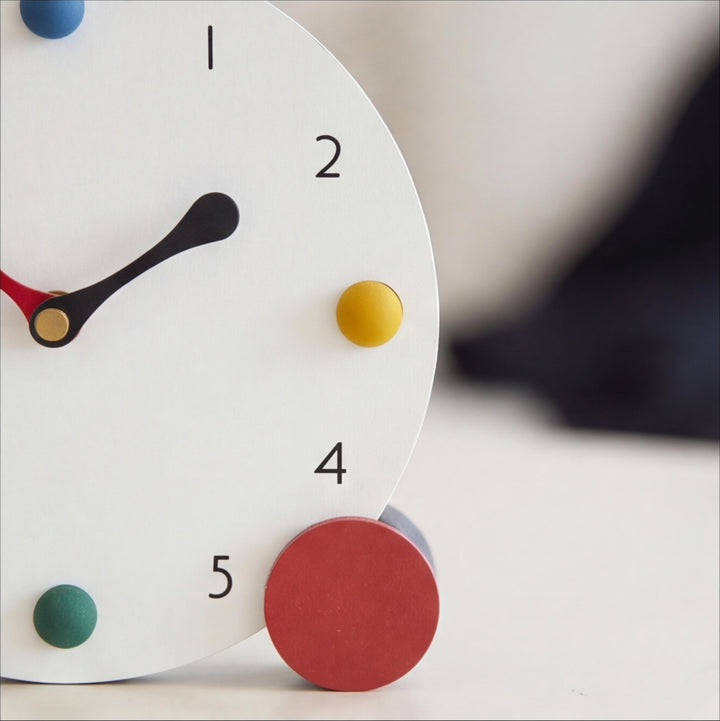 Modern Geometric Table Clock Silent Quartz Movement Eco-Friendly PMMA Compact Design 20x20 cm