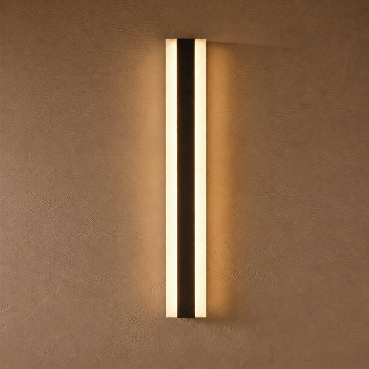 Modern Outdoor Wall Light Black Metal Wall Mounted LED Weatherproof Adjustable