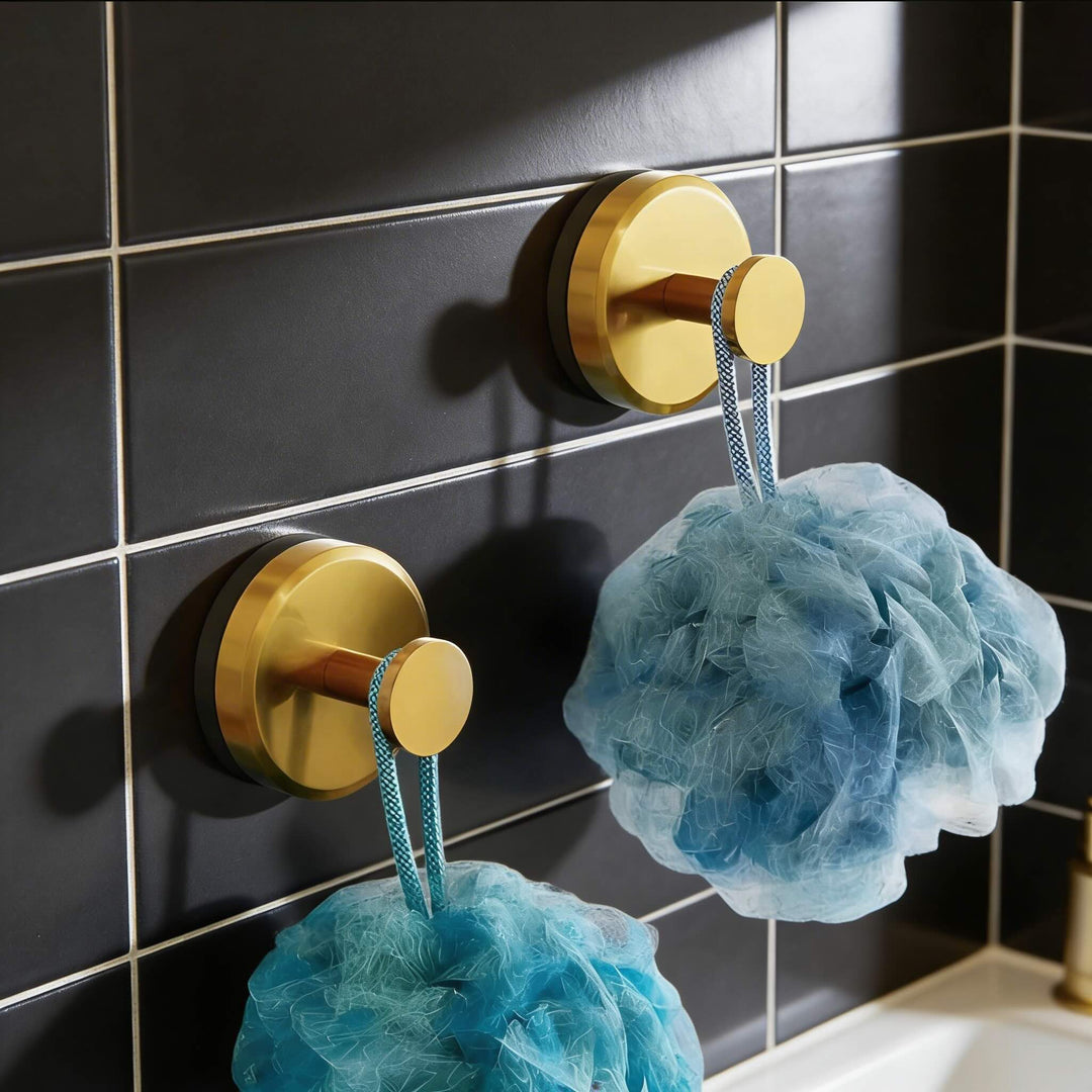Modern Grip Lock Shower Hooks Vacuum-Seal Stainless Steel Waterproof Heavy-Duty Repositionable Storage Solution