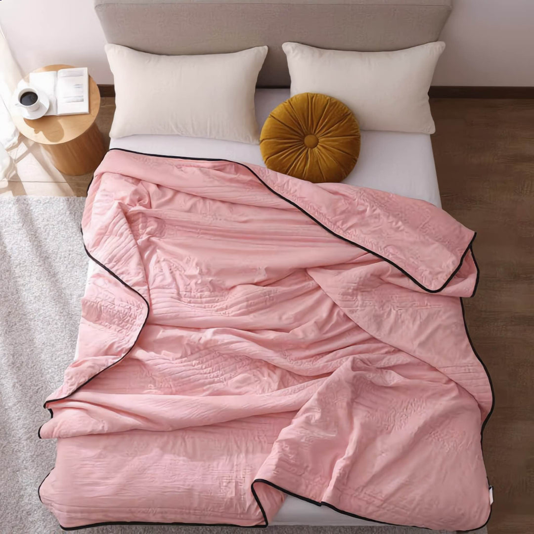 Cooling Blanket Lightweight Soft Fabric Hypoallergenic Moisture-Wicking for Hot Sleepers