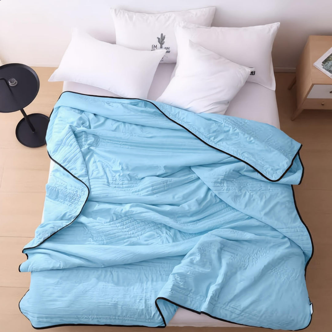Cooling Blanket Lightweight Soft Fabric Hypoallergenic Moisture-Wicking for Hot Sleepers