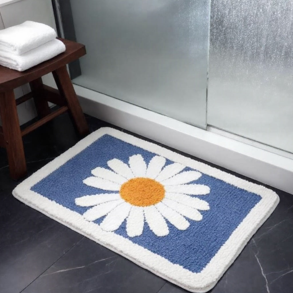 Contemporary Floral Bath Mat Plush Microfiber Non-Slip Rubber Backing Machine Washable for Bathroom and Shower