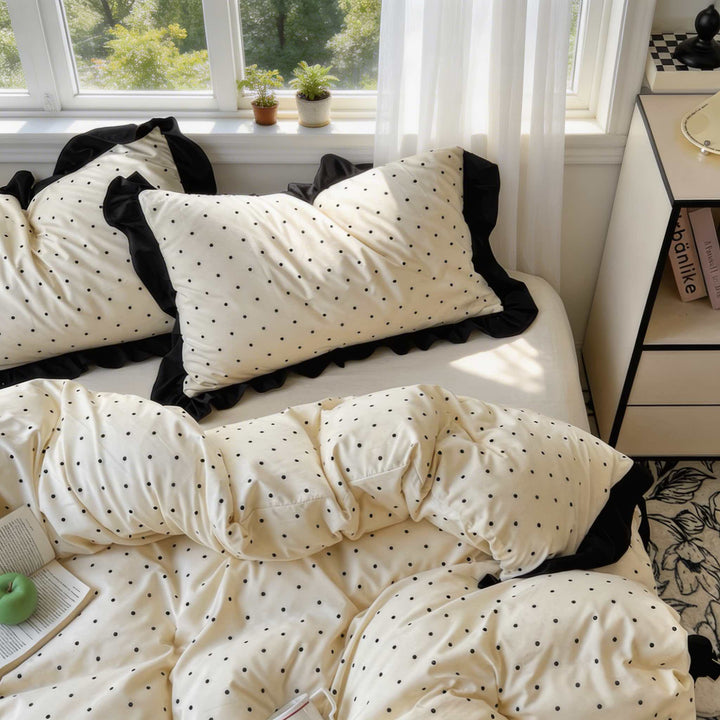 Minimalist Polka Dot Bedding Set Duvet Covers with Ruffle Edging Modern Bedroom Decor