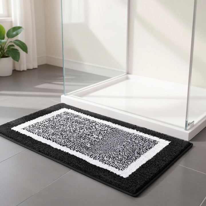 Modern Non-Slip Bath Mat Soft Microfiber Quick-Drying with Two-Tone Border for Bathroom and Shower Use