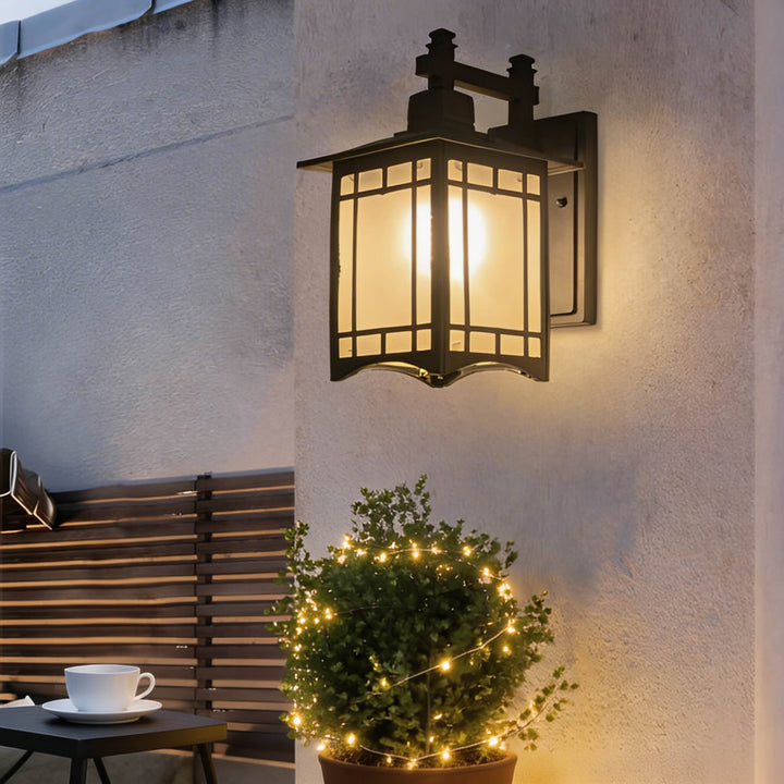 Solar Lights Outdoor Retro Lantern Wall Sconce Wall Mounted Die-Cast Aluminum with Glass Shade and Motion Sensor
