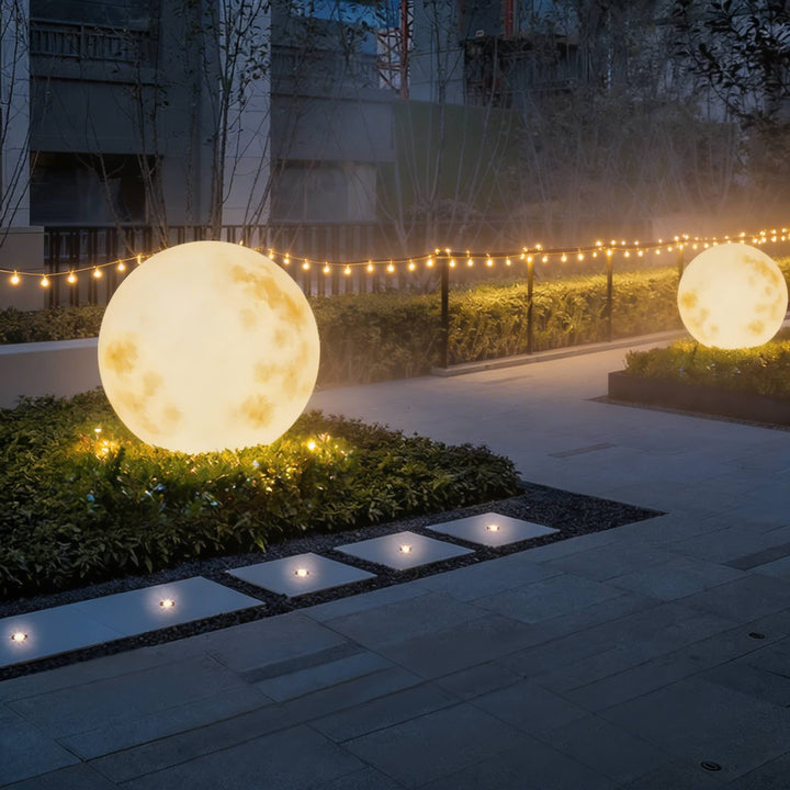 Modern Solar Garden Light Ball Design Waterproof LED Outdoor Light for Landscape Illumination