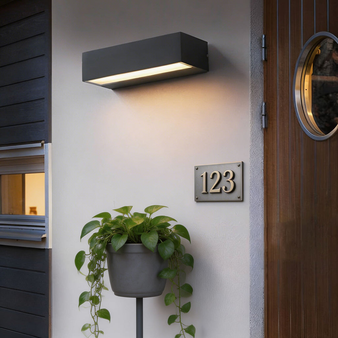 Modern Outdoor Wall Light Linear Mount Waterproof Aluminum LED Adjustable Color Temperature