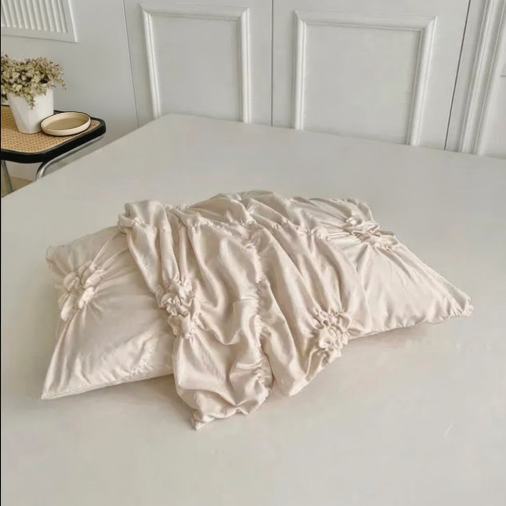 Elegant Ruffle Flower Quilt Cover Set Soft Microfiber Zipper Closure Machine Washable Corner Ties