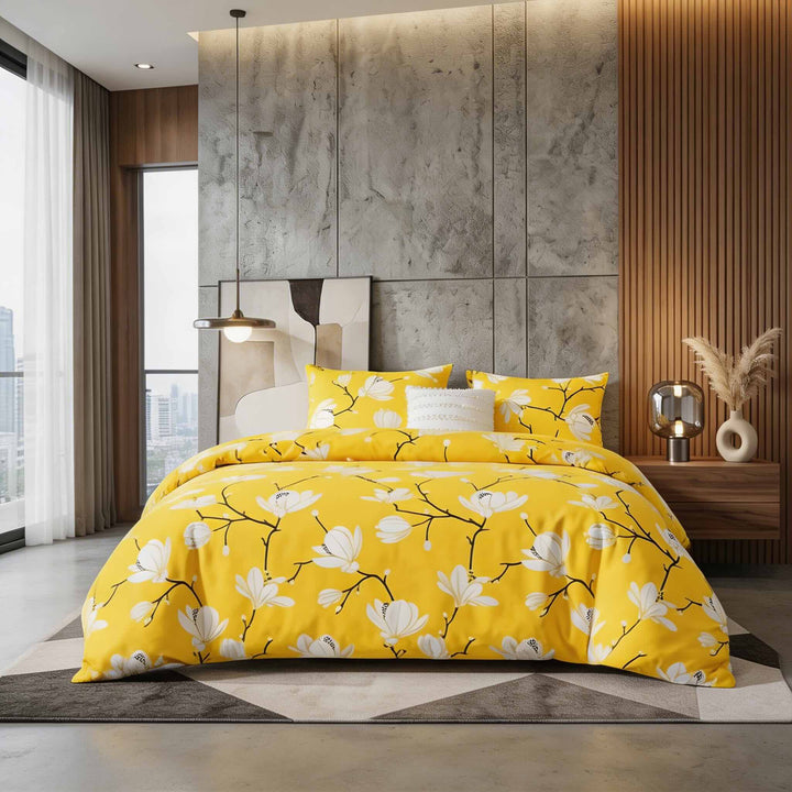 Floral Modern Quilt Cover Set Lightweight Microfiber Includes Pillowcases King Size