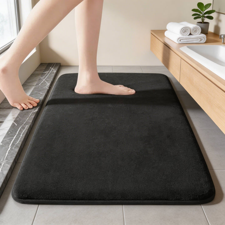 Super Absorbent Bath Mat Non Slip Coral Velvet Quick Drying Bathroom Mats for Enhanced Safety