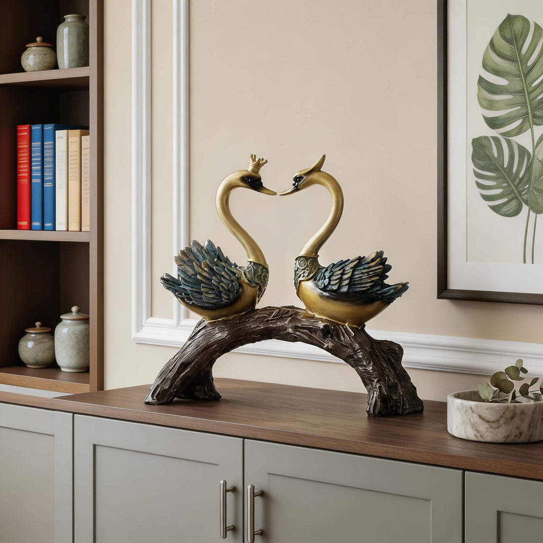 Modern Couple Swan Ornaments Ceramic Decorative Figurines for Living Room Home Decor