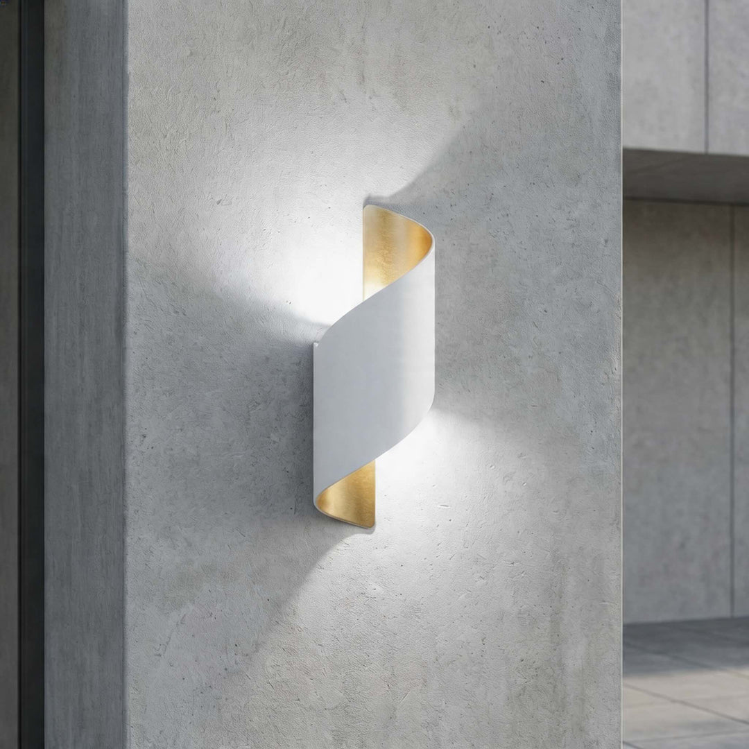 Wall light in white twisted design, modern outdoor sconce with bright up and down illumination and elegant sculptural silhouette