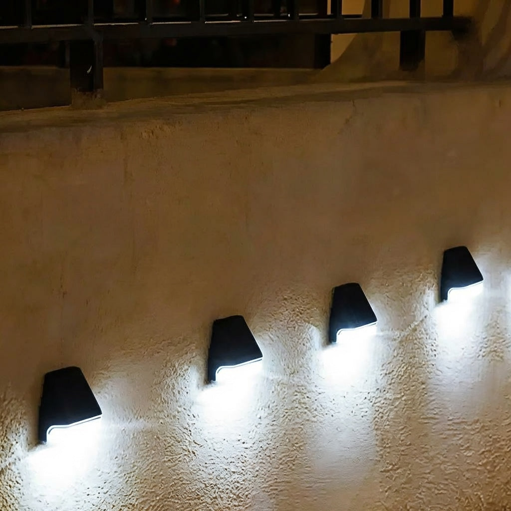 Modern Outdoor Solar Wall Light Waterproof Plastic Motion Sensor LED for Garden Pathway Fence