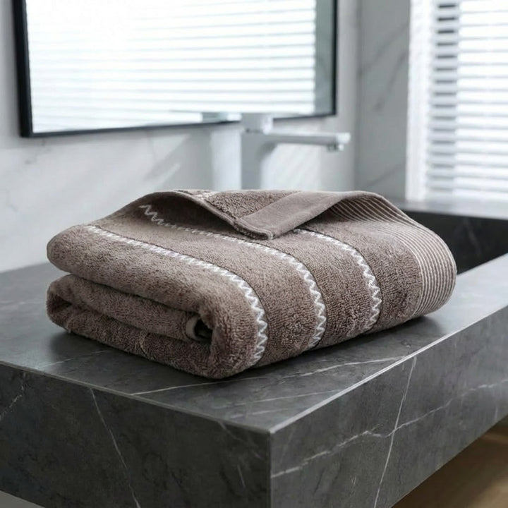 Large Soft Cotton Beach Towel Quick Dry Super Absorbent Durable Double Side Hemmed 27.6x55.1 in
