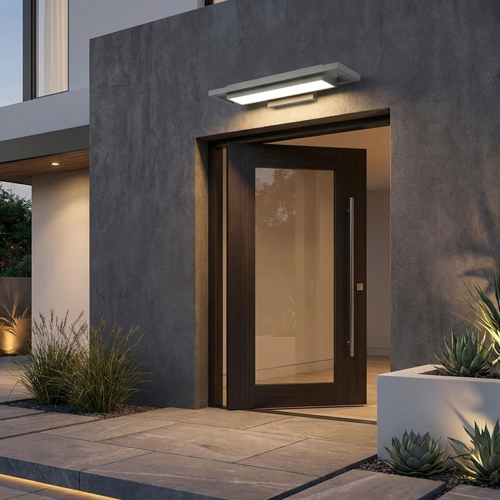 Modern Black Outdoor Wall Light Waterproof Aluminum LED Fixture for Entryway Garden 110-240V