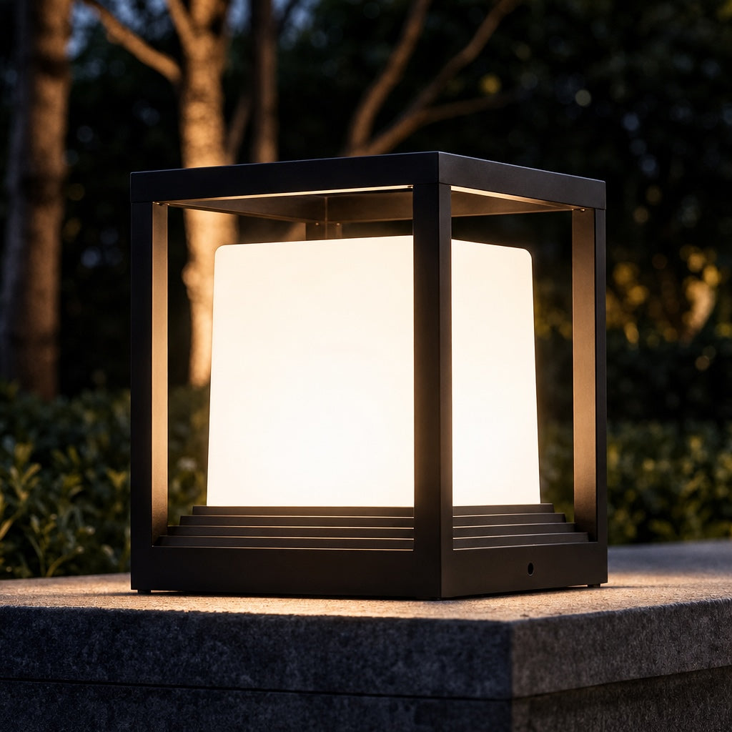 Modern Garden Pedestal Light Aluminum Waterproof LED Dual Power Solar Outdoor Lights