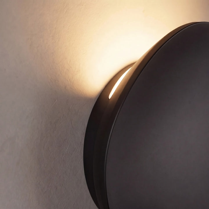 Modern Outdoor Wall Light Waterproof Aluminum Body Integrated LED 7W for Exterior Illumination