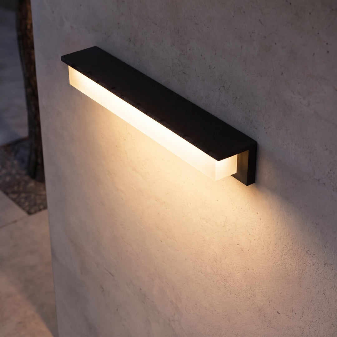 Modern Solar Outdoor Wall Lamp Weatherproof Metal Acrylic Adjustable LED Light