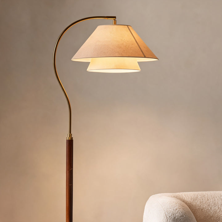 Modern Black Floor Lamp with Adjustable Height Metal Base and Energy-Efficient LED Light