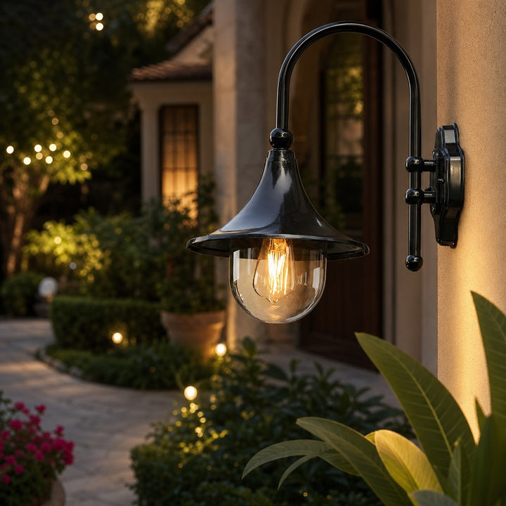 Vintage Outdoor Wall Light Waterproof Aluminum Horn Shape LED Fixture Warm White 3000K