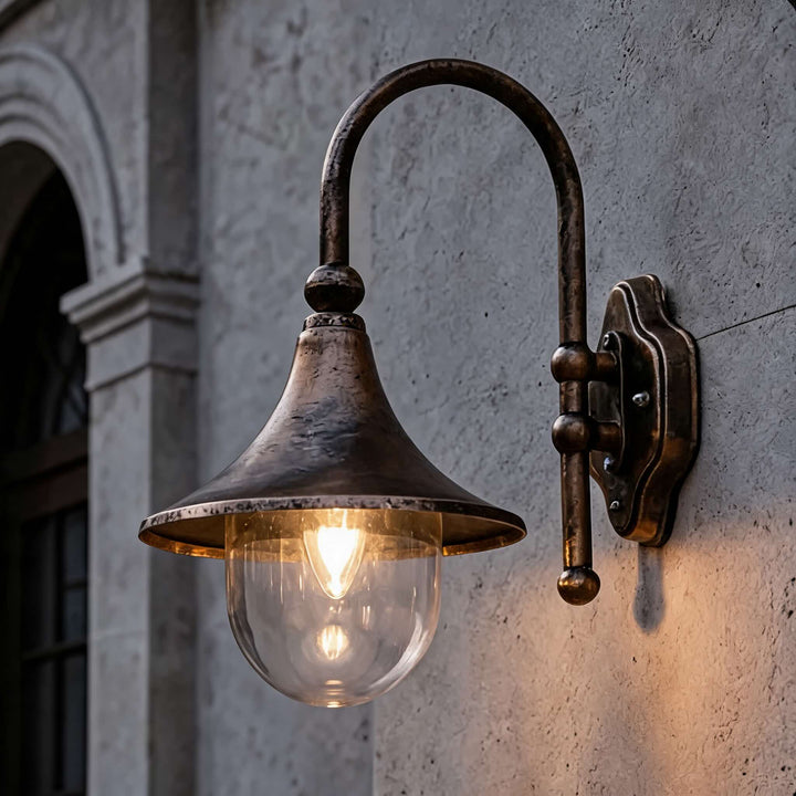 Vintage Outdoor Wall Light Waterproof Aluminum Horn Shape LED Fixture Warm White 3000K